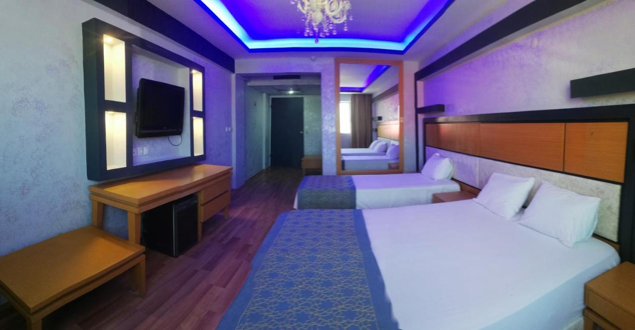 Ünaten otel Gaziemir Buitenkant foto