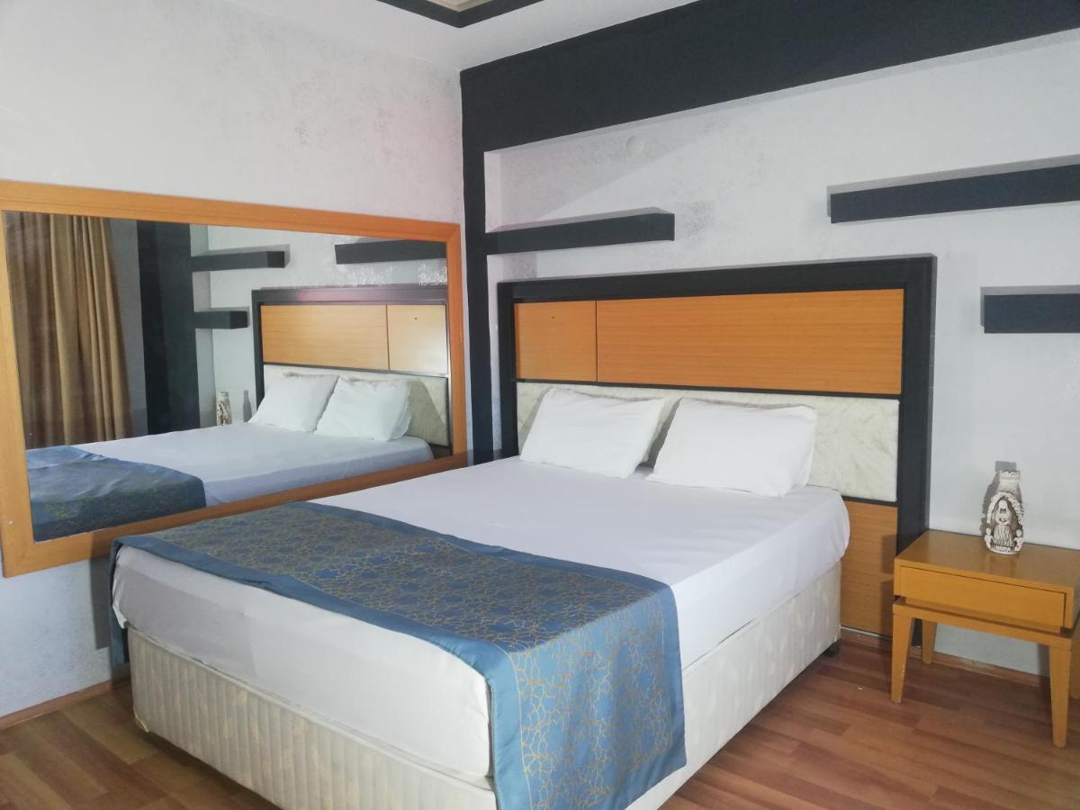 Ünaten otel Gaziemir Buitenkant foto