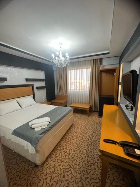 Ünaten otel Gaziemir Buitenkant foto