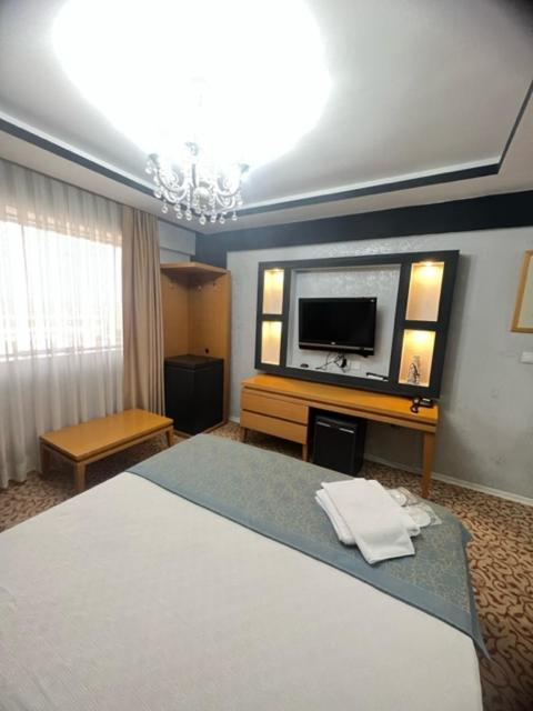 Ünaten otel Gaziemir Buitenkant foto