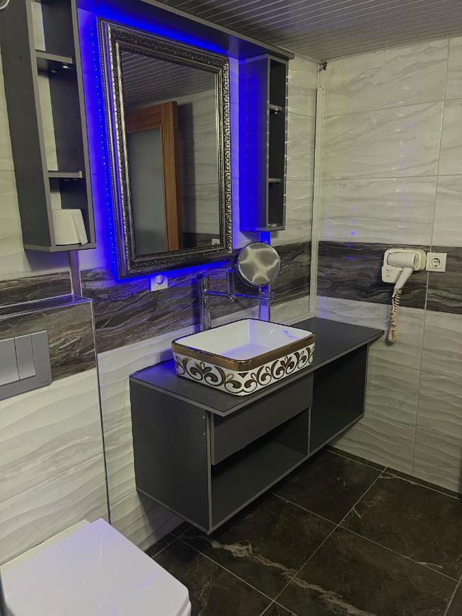 Ünaten otel Gaziemir Buitenkant foto