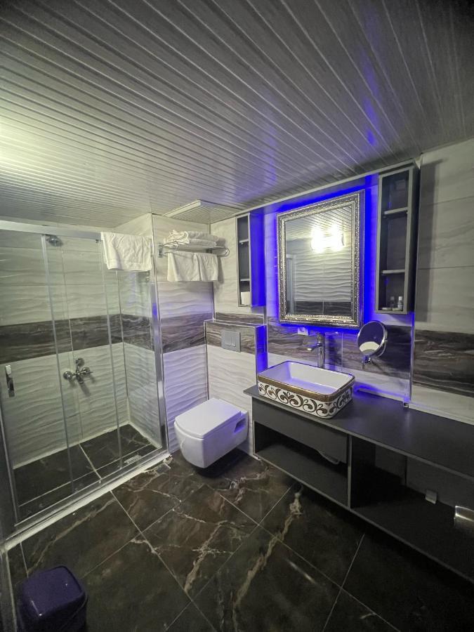 Ünaten otel Gaziemir Buitenkant foto